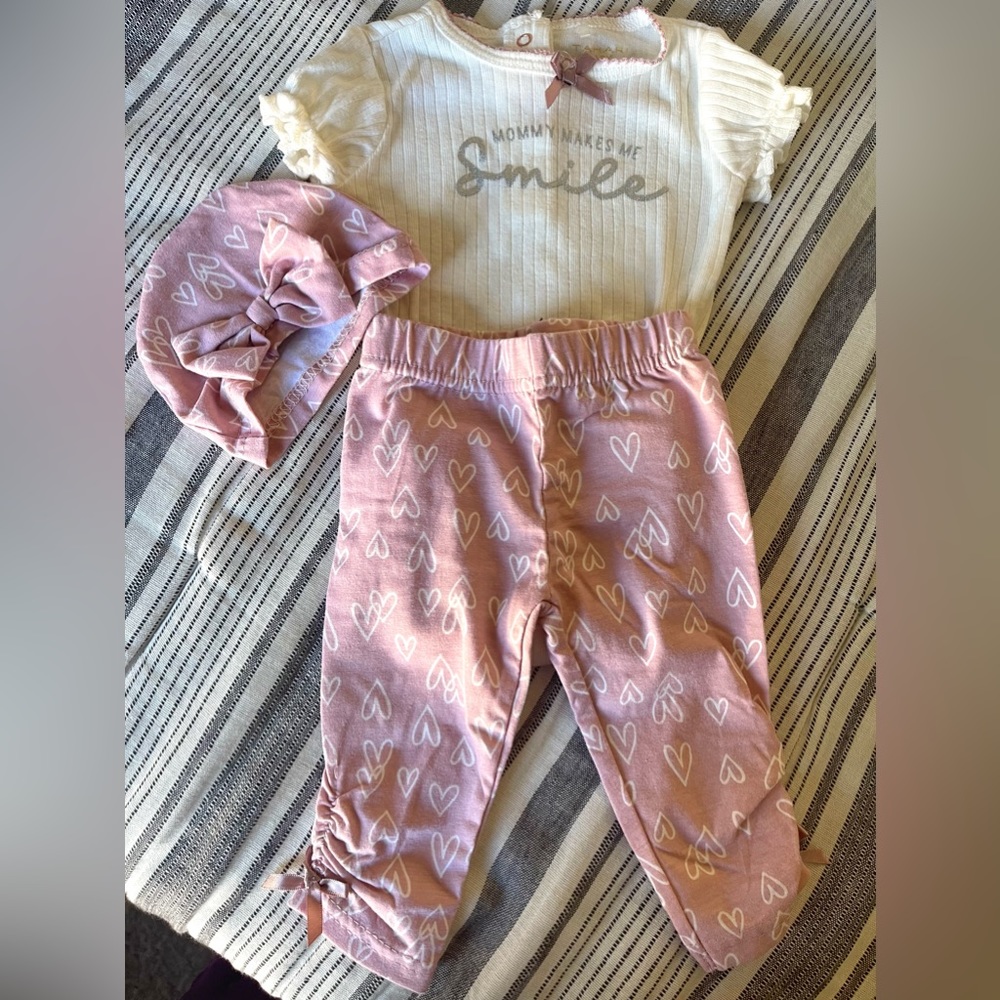 Tahari Baby Set Pink and Silver BOGO BABY ITEM